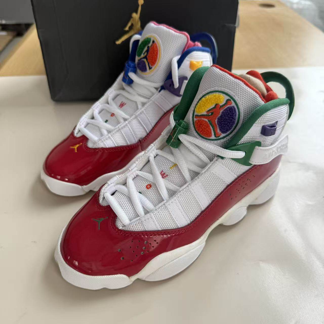 Nike Air Jordan 6 Rings 六冠王 女子篮球鞋红绿鸳鸯 CW7004-100