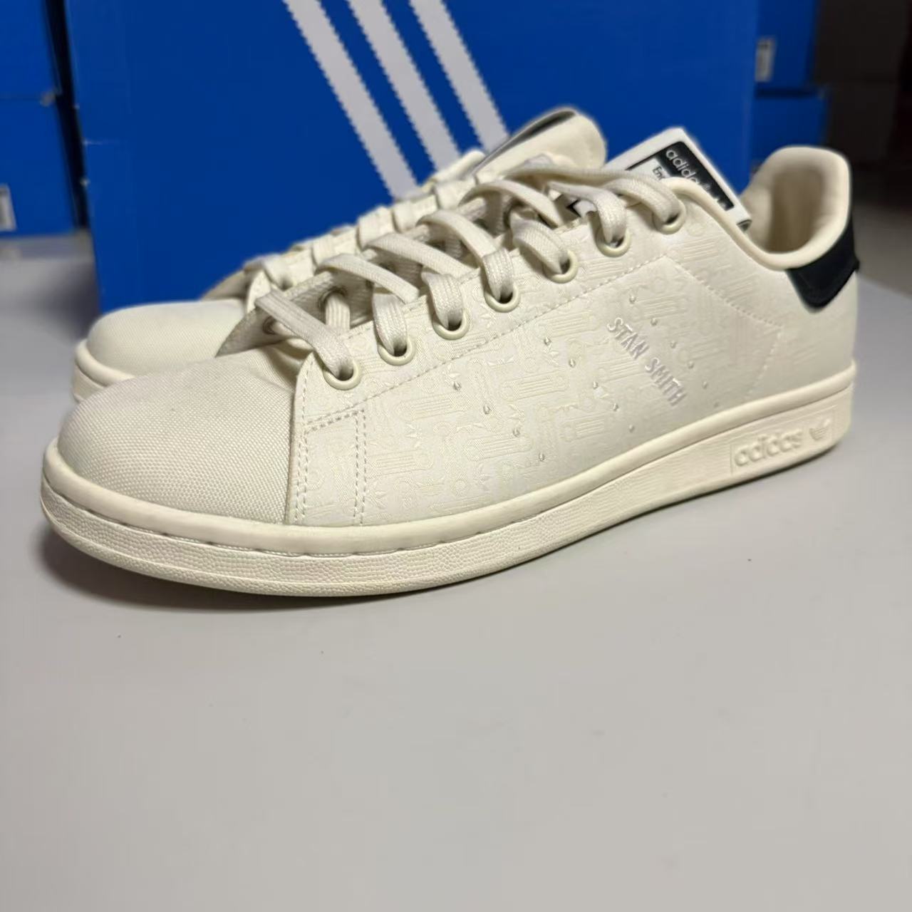 Adidas/阿迪达斯 三叶草 Stam Smith 男子防滑耐磨运动板鞋IG3676
