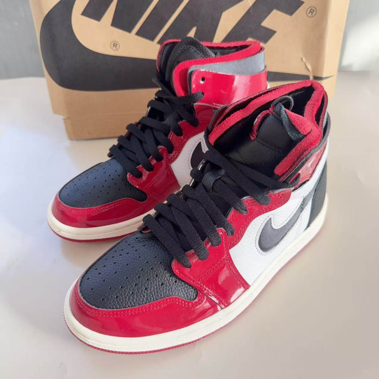Air Jordan 1 Zoom CMFT AJ1乔1 黑白红 公牛 篮球鞋CT0979-610