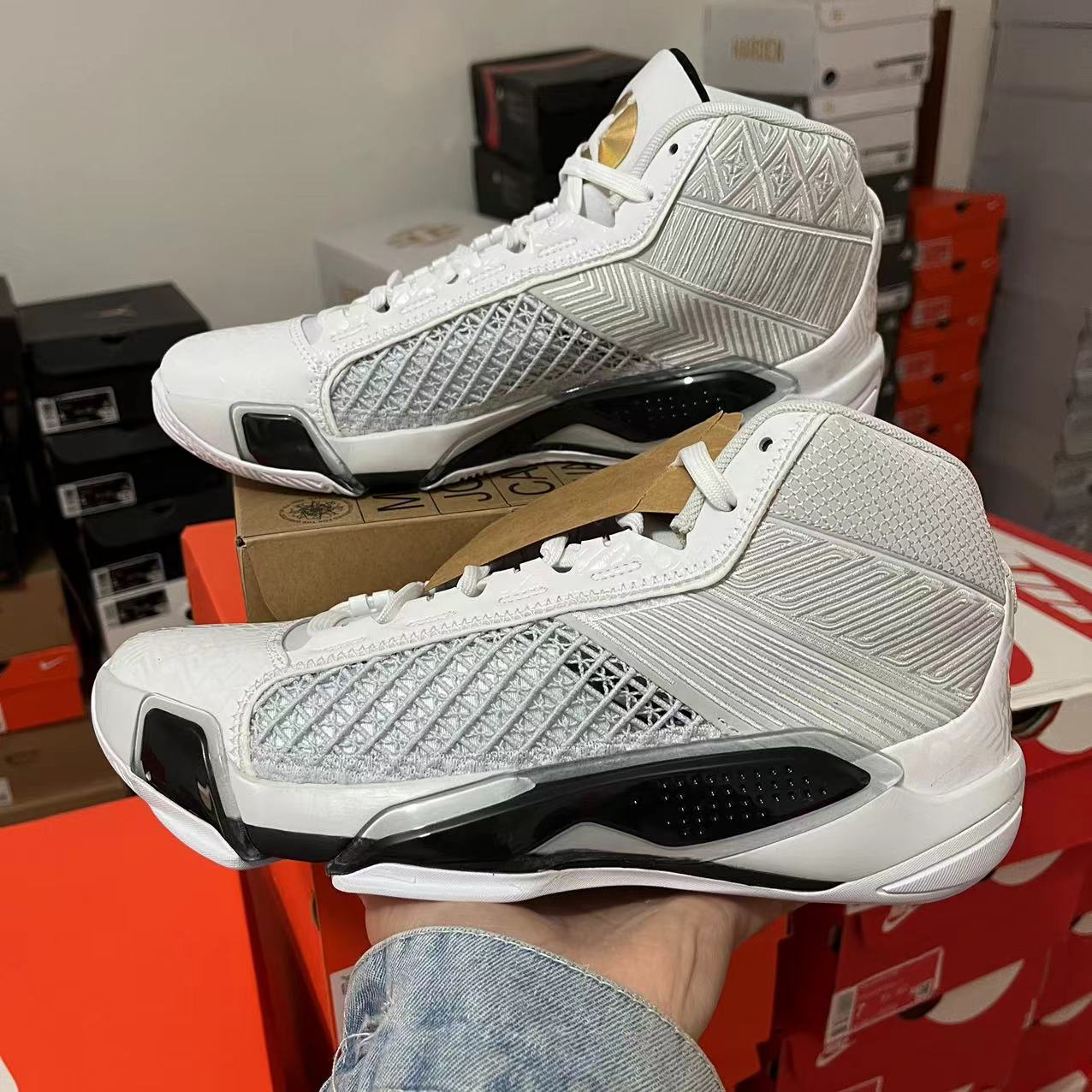 Air Jordan 38 郭艾伦白灰色 AJ38 男鞋高帮实战篮球鞋FN7482-100