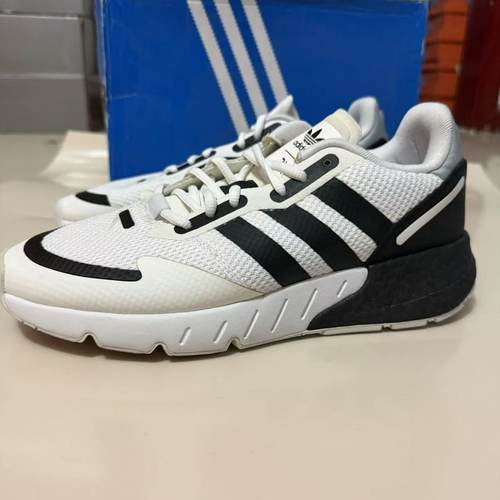 阿迪达斯 ZX BOOST 男女中性低帮织物透气减震耐磨休闲鞋 FX6510