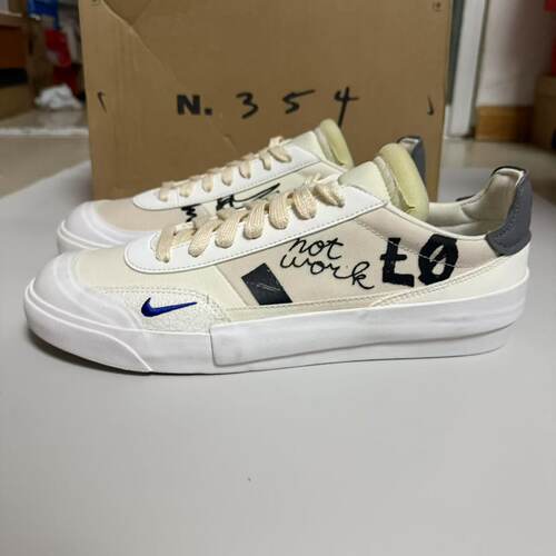 Nike/耐克 Drop-Type QS 男女涂鸦低帮休板鞋闲运动鞋 CJ5642-100