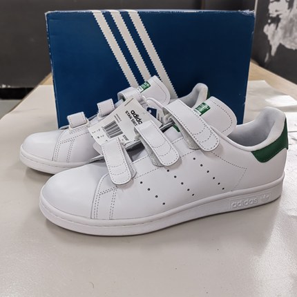 Adidas/阿迪达斯 男女史密斯 情侣魔术贴低帮休闲绿尾板鞋 S75187