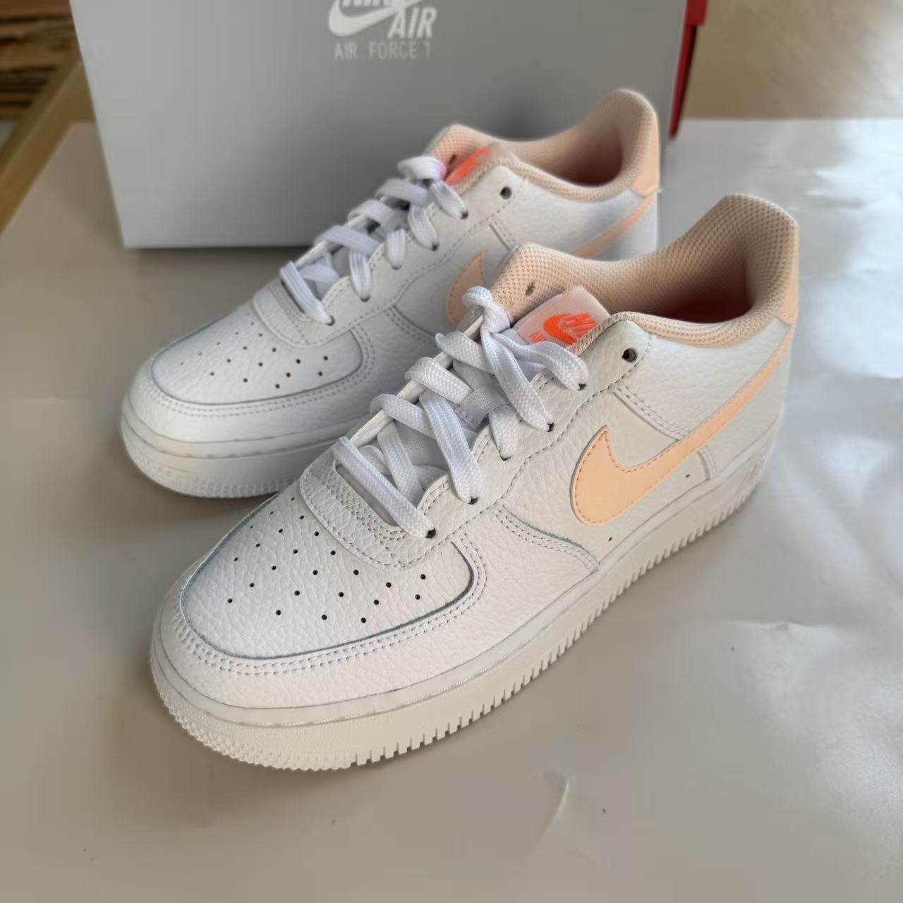 Nike耐克运动鞋Air Force1空军一号女鞋低帮休闲板鞋CT3839-102