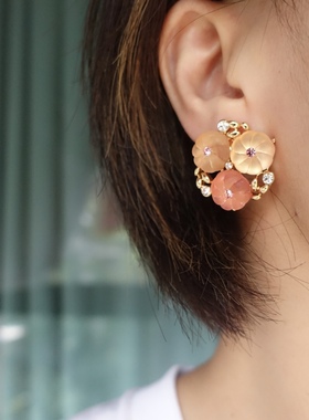 南瓜马车。复古橘红色剔透果冻琉璃花簇耳钉925银针高级小众设计