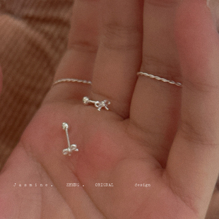 芭蕾少女的蝴蝶结耳钉999纯银耳针不易过敏螺丝球堵防掉耳骨钉