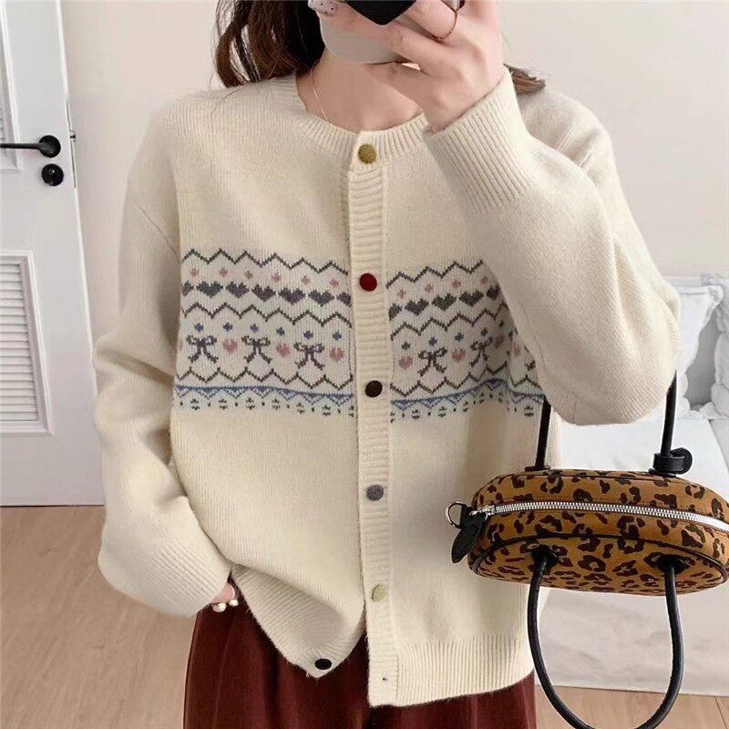 2025春秋新款韩版洋气外搭小个子外套时尚提花圆领短款针织开衫女,女装/女士精品,毛针织衫,淘宝优惠券,粉丝福利购,淘宝优惠卷