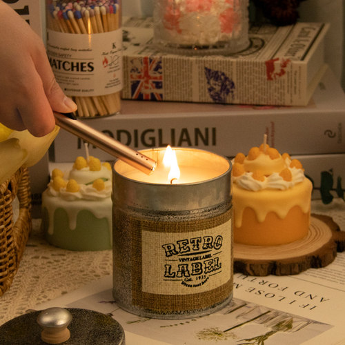 卧室内生日礼物铁罐复古香薰蜡烛