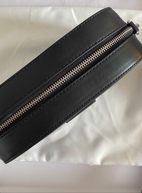 新款PVC配皮黑底灰字母单肩斜挎彩带相机包包男女手袋bag handbag