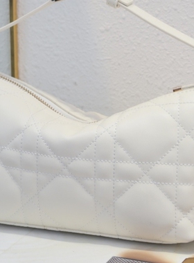 新款真皮包包手袋女bag handbag