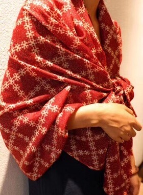 内蒙轻奢羊毛绒时尚定制闪闪进口金银线柔软舒适BUling大尺寸披肩