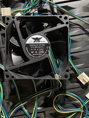 12V0.35A四线温控CPU散热风扇