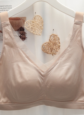 香月明美65201养护无钢圈内衣女防下垂蚕丝薄无痕聚拢乳胶文胸罩