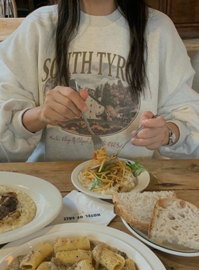 直邮 UNCOVER 25fw 韩国代购 减龄少女风风景 印花套头卫衣秋新款