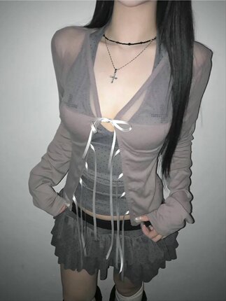 直邮 首尔印象韩代 26ss 辣妹风修身型V领短款网纱系带长袖开衫女