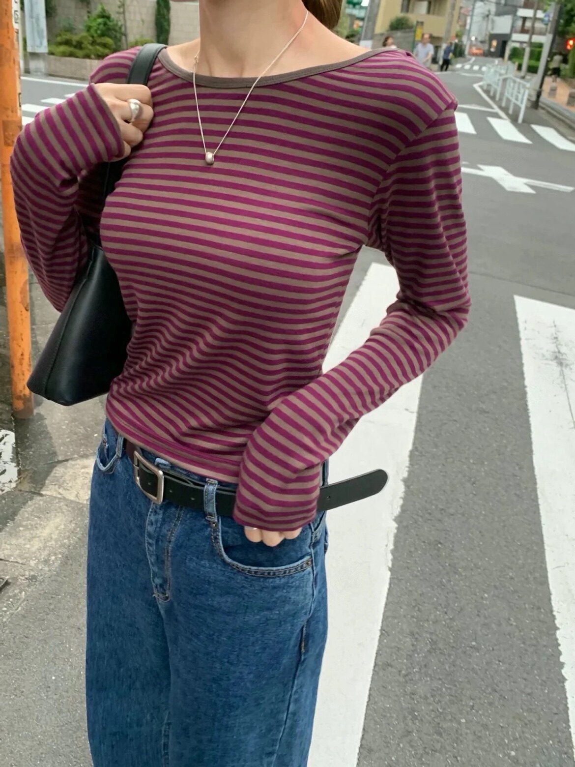 neuf 韩国东大门复古条纹长袖 前后U领露背显瘦弹力紧身打底上衣