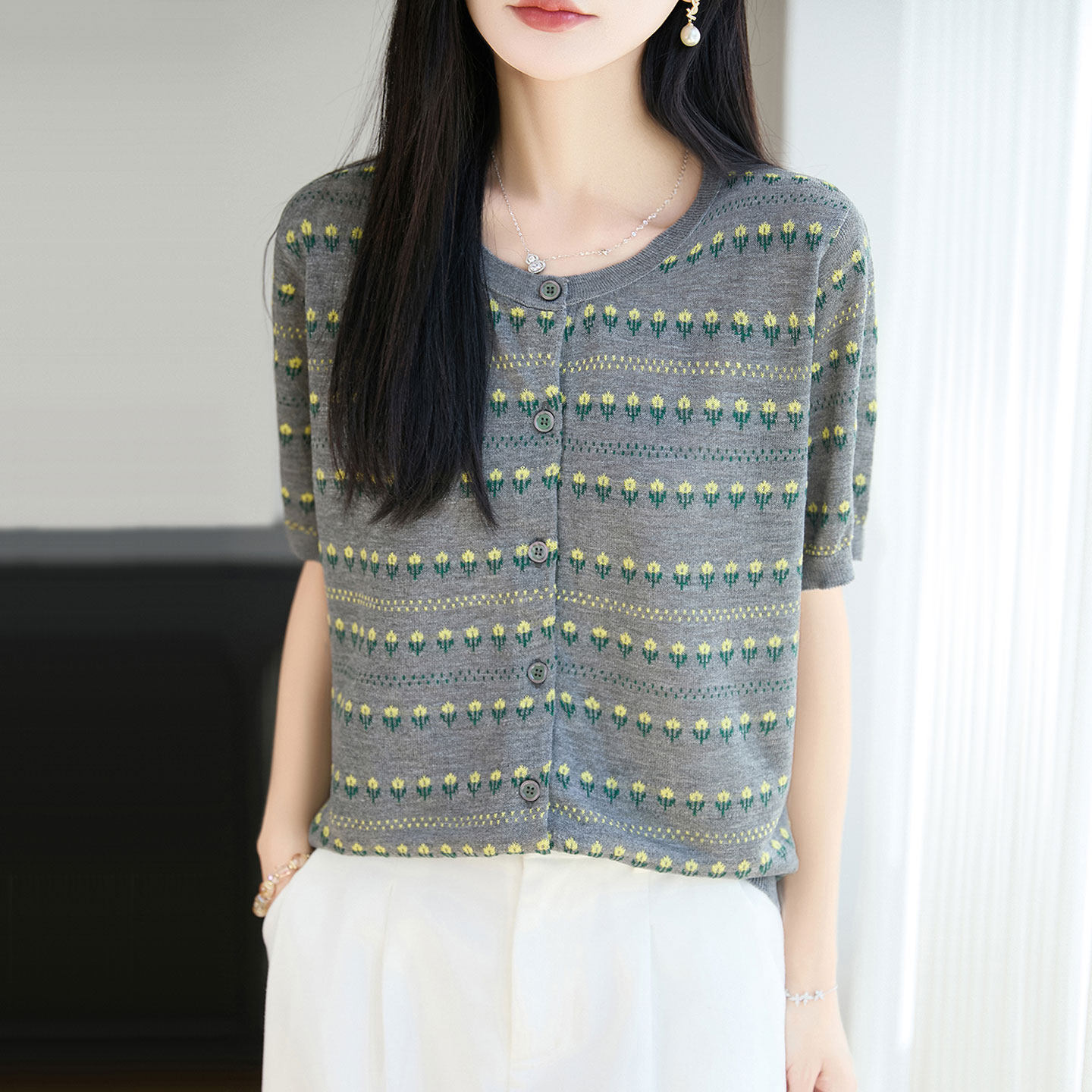 圆领桑蚕丝开衫短袖上衣女