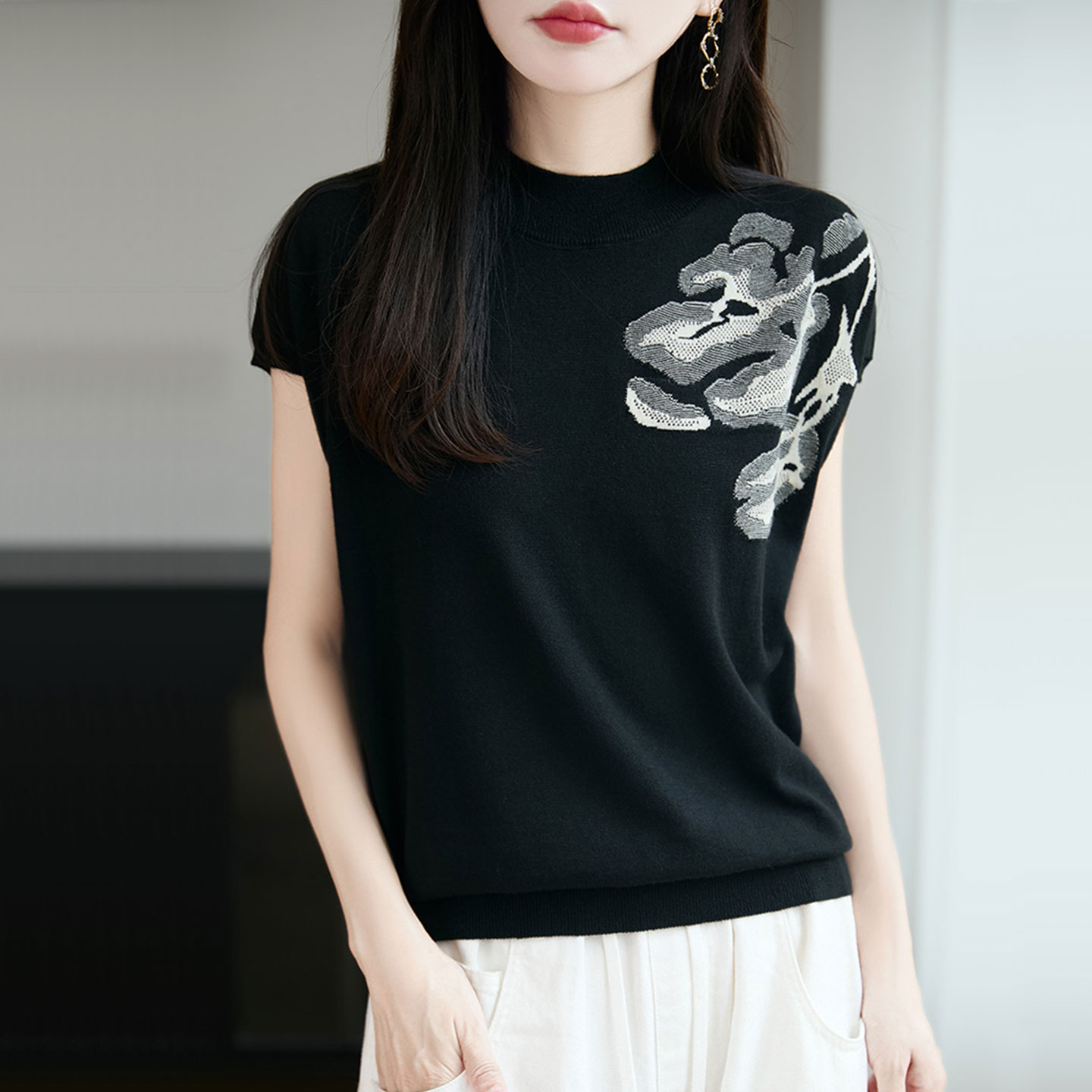 半高领羊毛针织衫女上衣