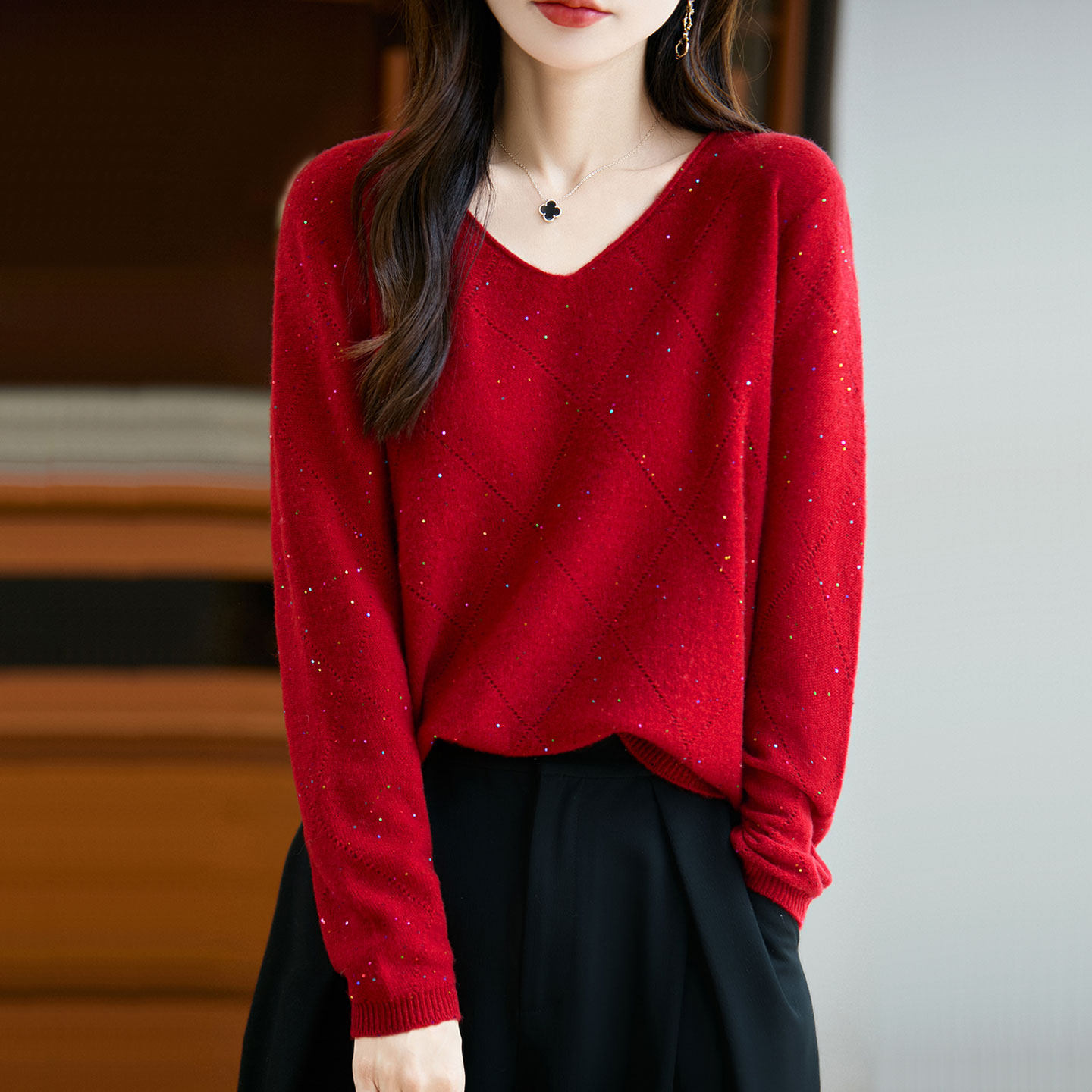 V领羊毛针织衫女士毛衣