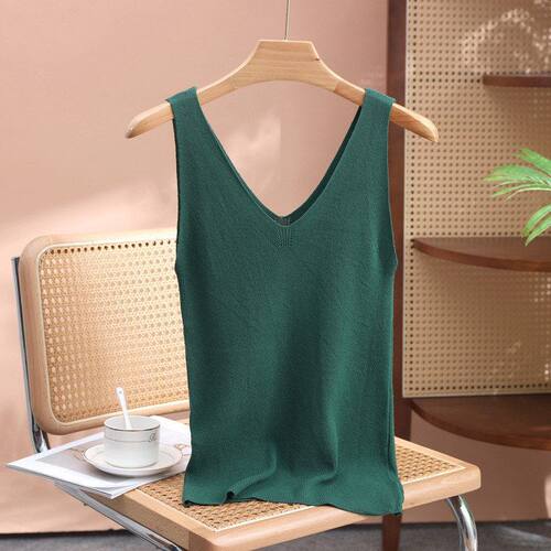 白色小搭无袖打底吊带衫V修身针织冰丝上衣女夏内领背心外穿 - 封面