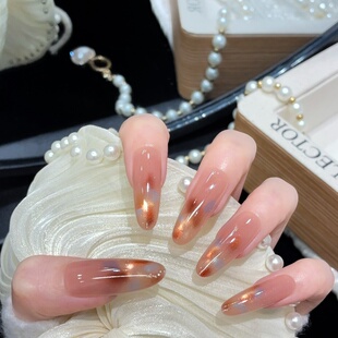 显白美甲 秋冬高级感晕染琥珀猫眼穿戴甲短款 焦糖湖泊