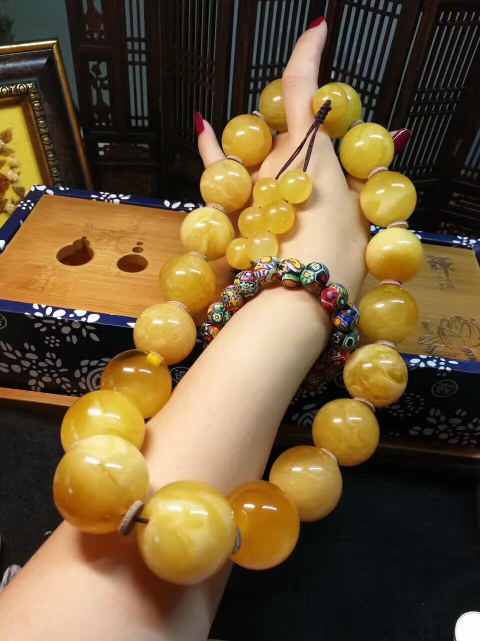 【伊吉珍宝->项链】土豪18子天然蜜蜡塔链白蜜蜡项链花蜡锁骨链在类目 珠宝/钻石/翡翠/黄金, 天然琥珀（新）, 颈饰中 - 来自Buy2taobao.com提供专业的淘宝代购服务