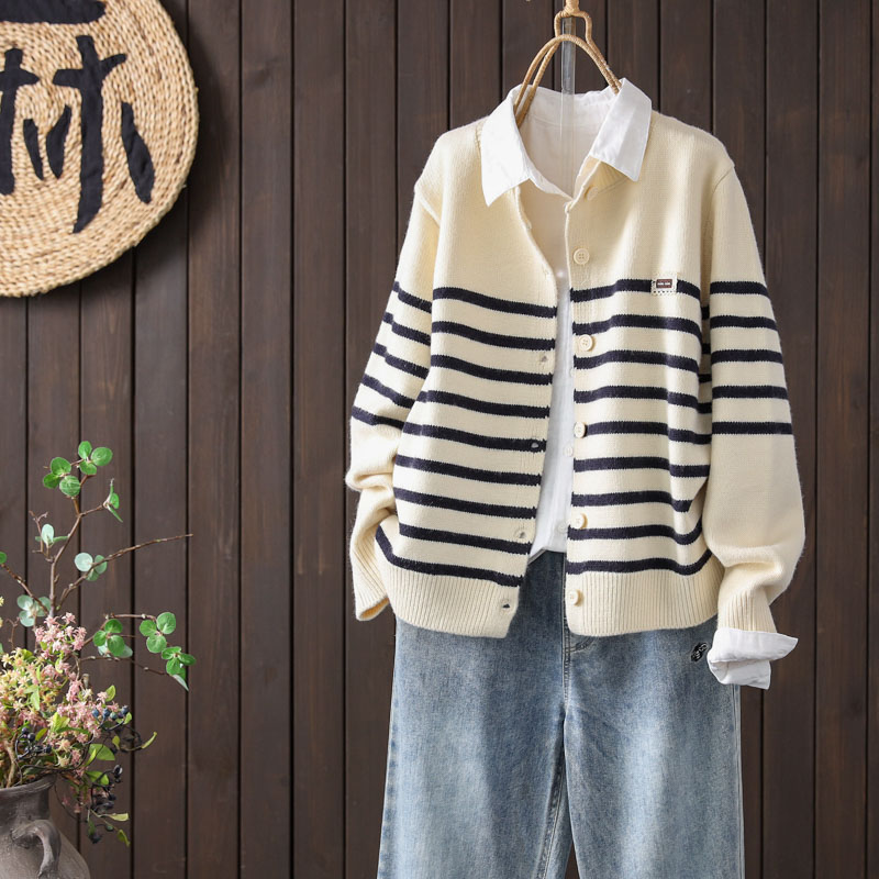 圆领条纹休闲宽松针织开衫短外套