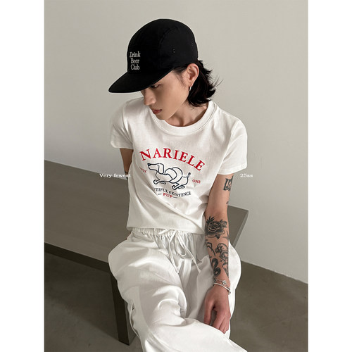 复古美式腊肠狗印花短款T恤中性