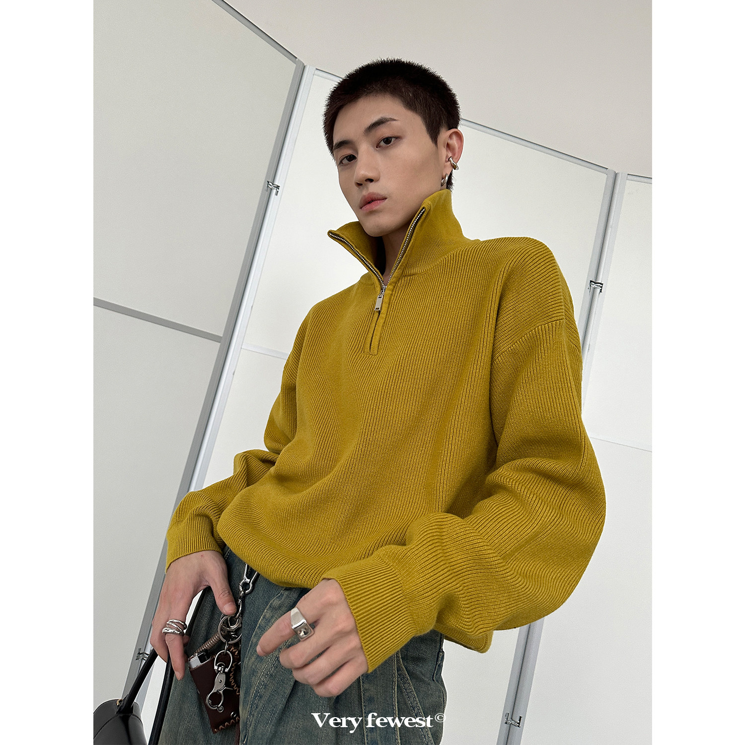 宽松版型高领半拉链针织衫毛衣