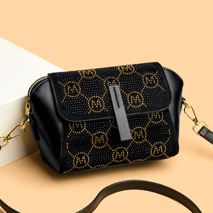 今年流行包包女2024新款时尚小包真皮高级感斜挎包百搭爆款女包潮