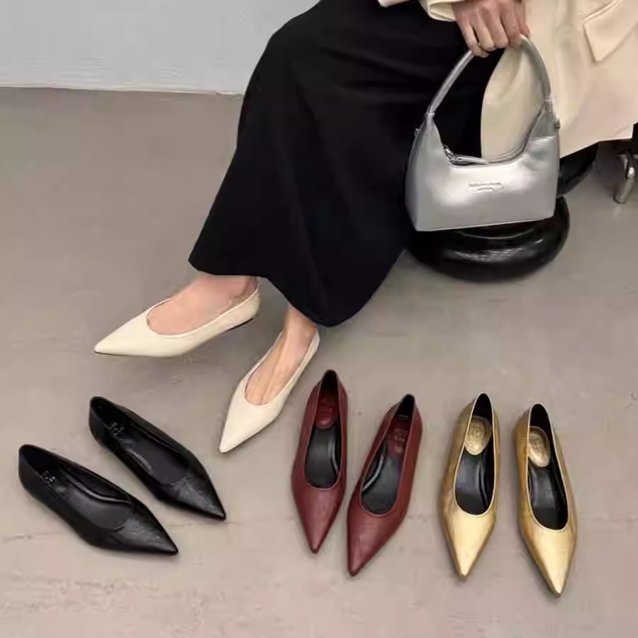 时尚复古尖头软底一脚蹬奶奶鞋