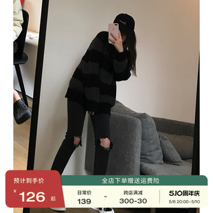 黑色显瘦高腰铅笔九分修身 王少女 2024新款 子 店破洞牛仔裤 小脚裤