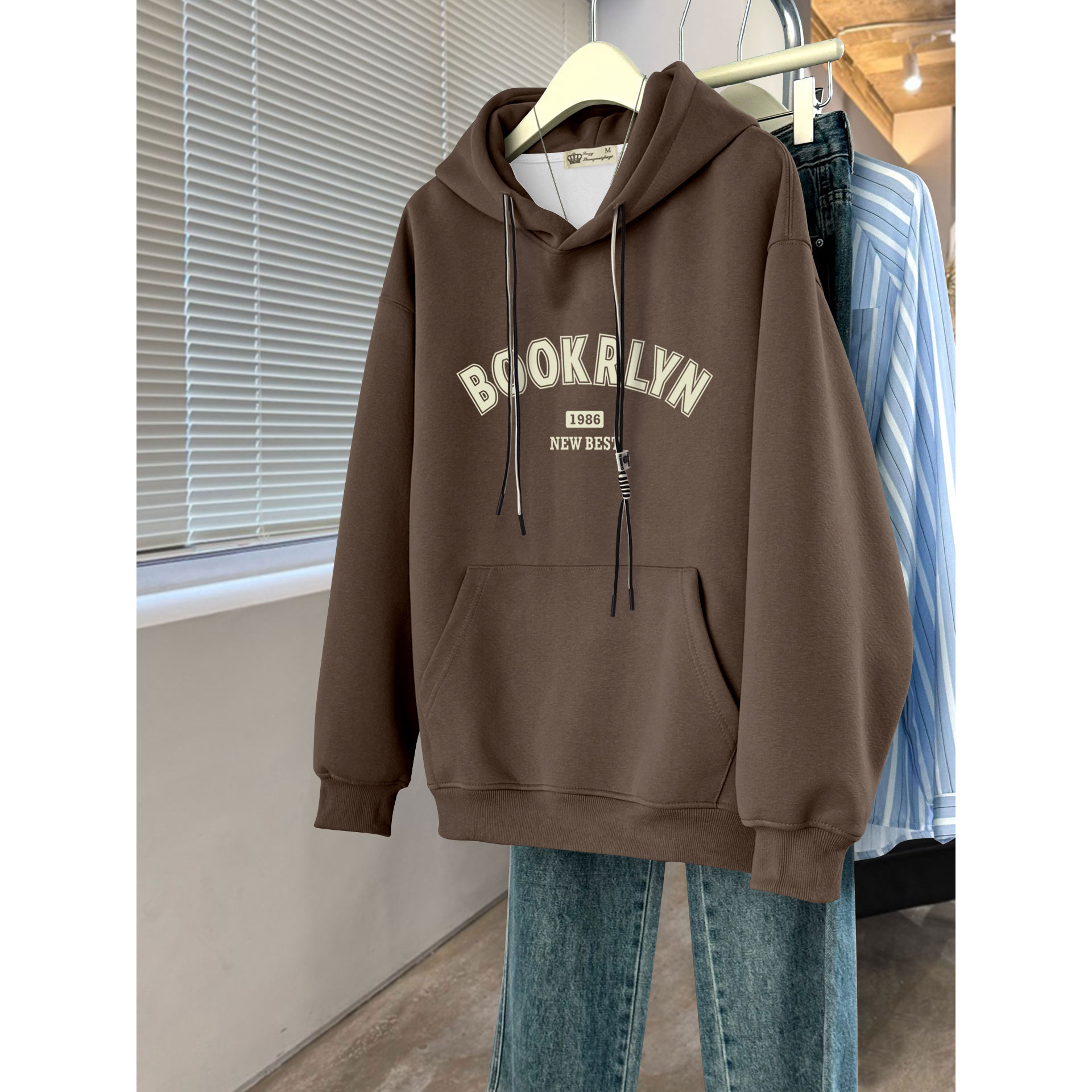 连帽加绒卫衣女2025年秋冬新款字母印花洋气百搭加厚保暖长袖上衣