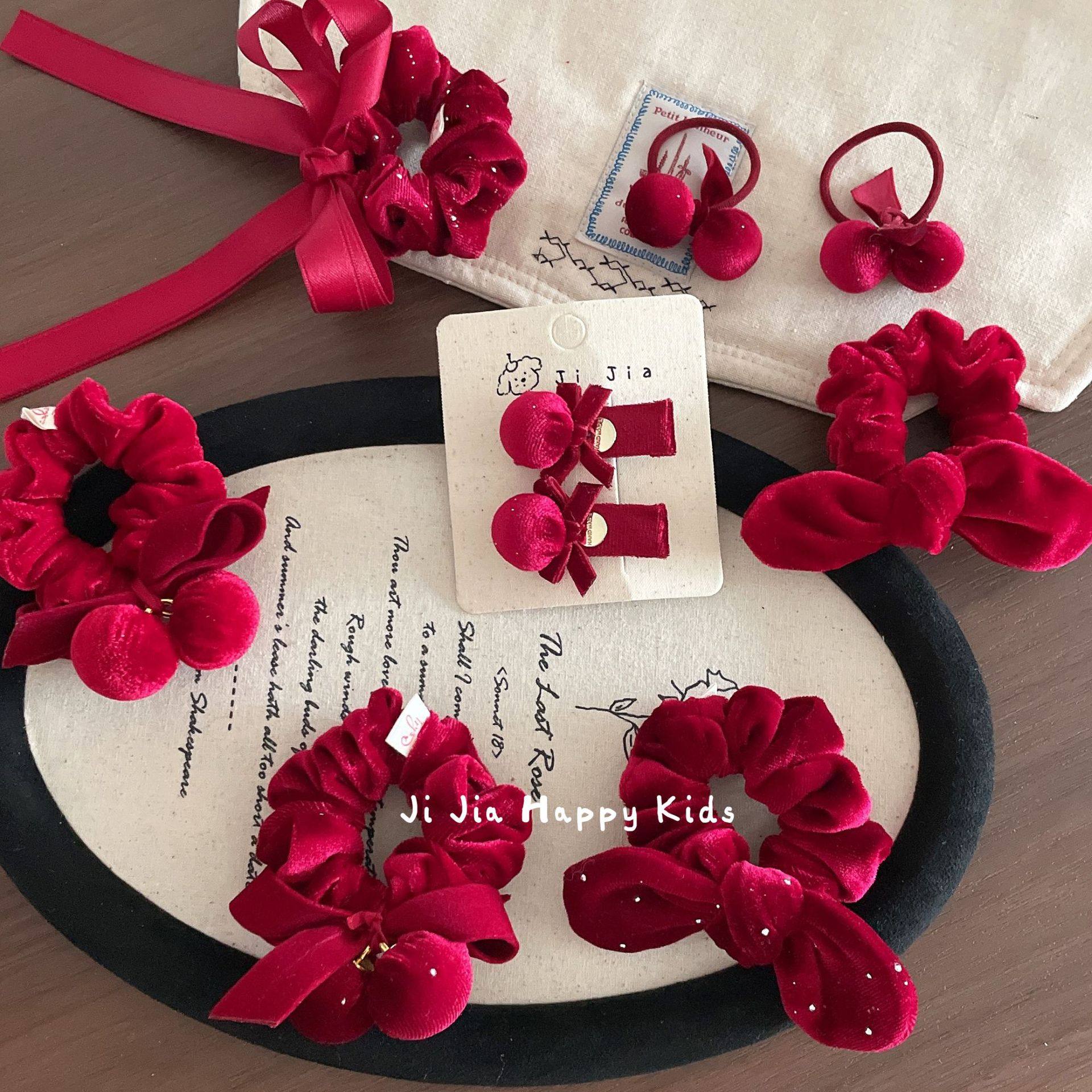 女童丝绒蝴蝶结发圈新年喜庆扎发马尾头绳可爱兔耳朵红色新年发绳,童装/婴儿装/亲子装,发饰,淘宝优惠券,粉丝福利购,淘宝优惠卷