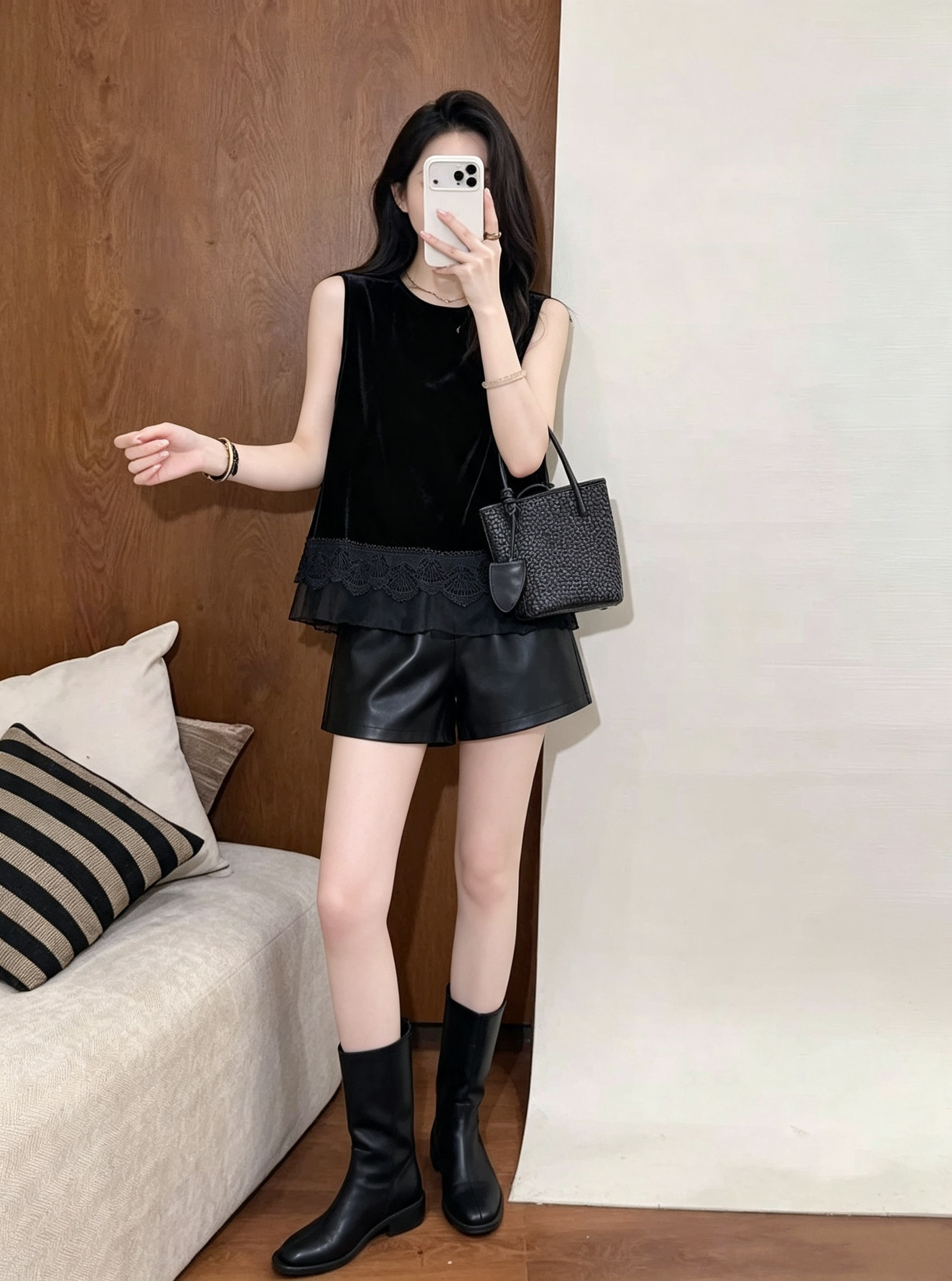 2026秋季新款蕾丝拼接背心上衣女