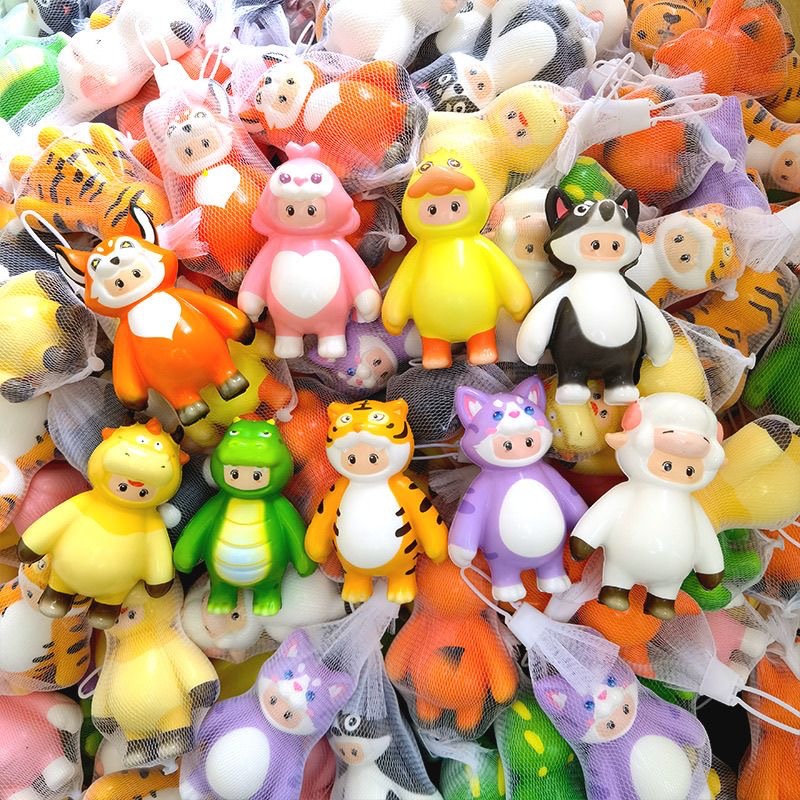 网红元梦之星洞洞乐解压公仔回弹