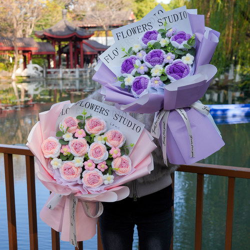 成品钩针编织渐变色毛线花束礼物