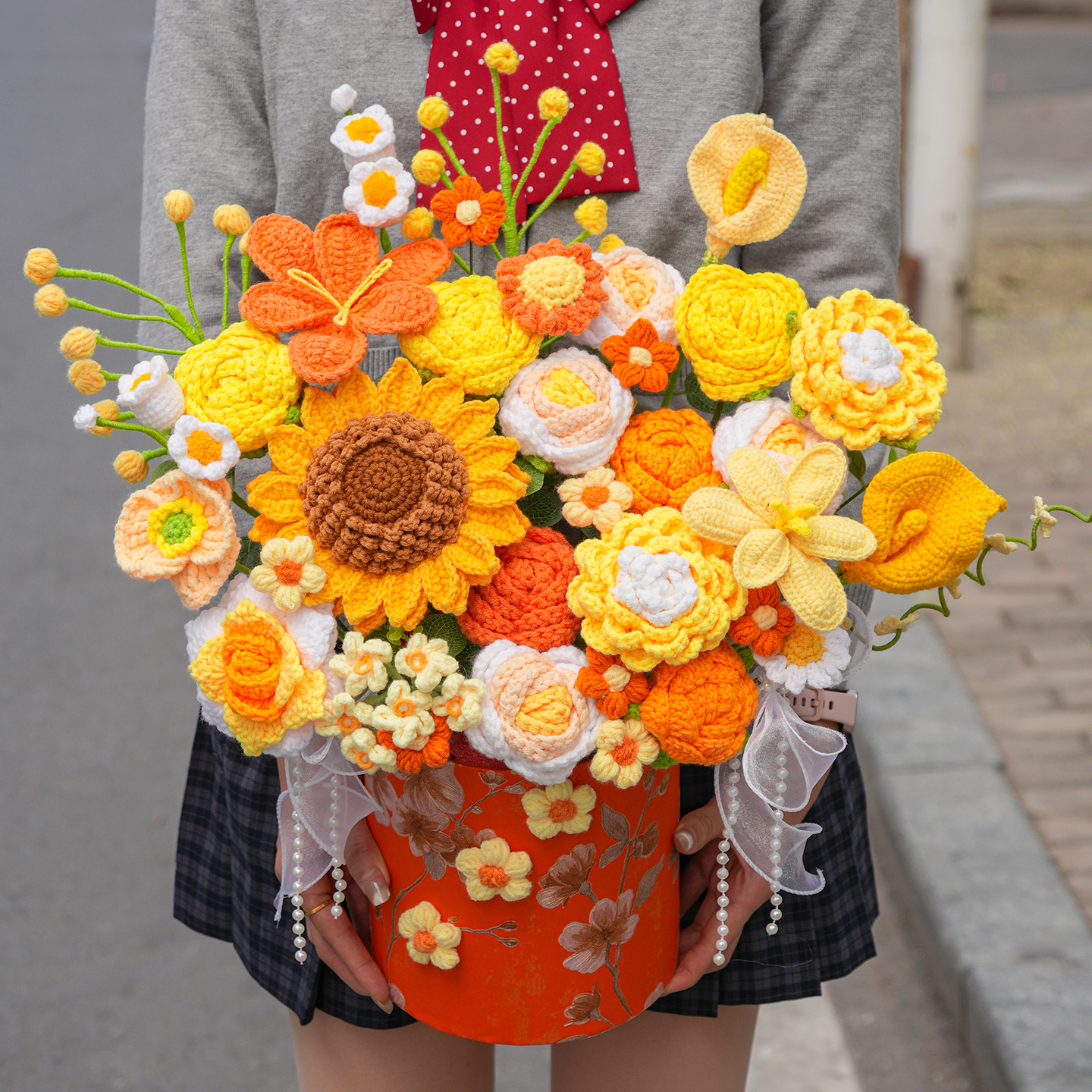 手工编织毛线郁金香玫瑰花束抱抱桶装饰摆件创意生日礼物送女闺蜜