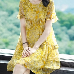 真絲連衣裙2025夏季 輕奢高級感媽媽女裝 寬松短袖 碎花海邊裙子 新款