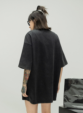 水洗做旧纯色圆领短袖T恤女2025夏季新款宽松情侣半袖上衣