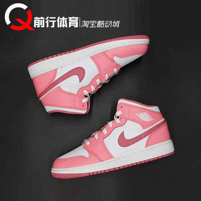 JORDAN女中帮复古篮球鞋AJ1MID