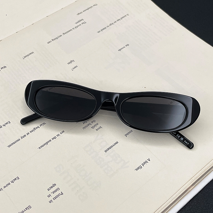 Hailey同款长椭圆形复古时尚墨镜