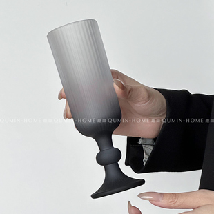 趣皿 小众复古竖纹弧形高脚杯磨砂玻璃杯灰ins风香槟酒杯红酒杯子