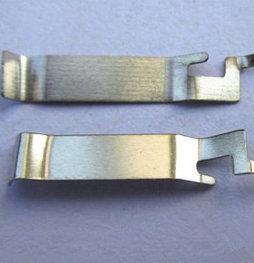 对讲机电池触片 极片 GP88 GP300五金片 维修配件对讲机配件