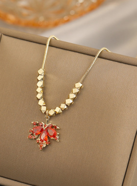 抖音同款气质微镶锆石枫叶项链女设计感钛钢不褪色气质时尚锁骨链