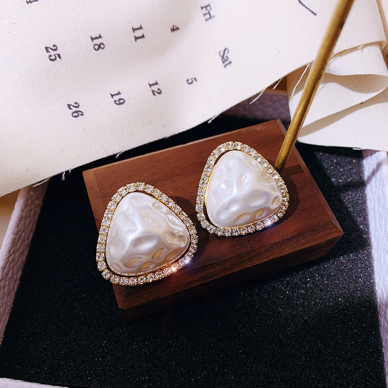 韩版女耳饰品银针磨砂几何大珍珠简约网红气质春款新品耳钉耳环女