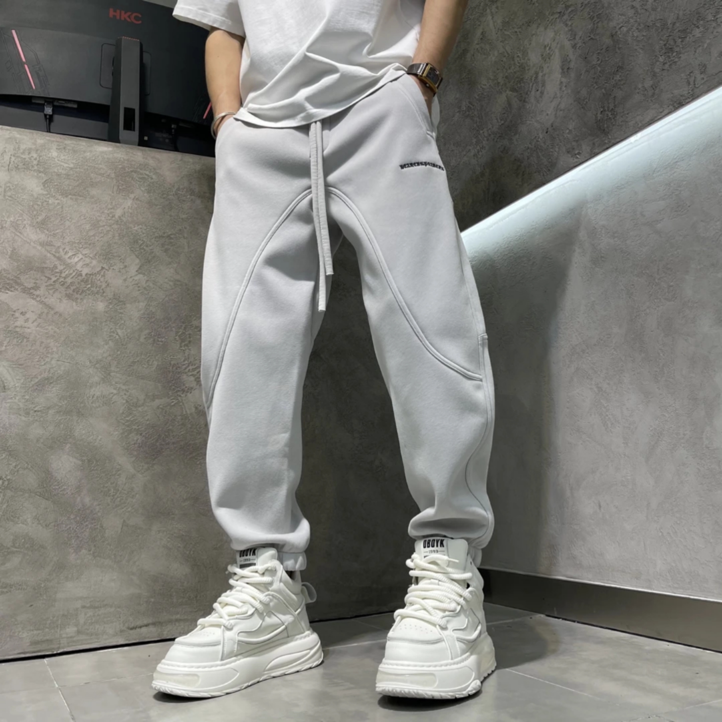 冬季加厚立体剪裁卫裤男士