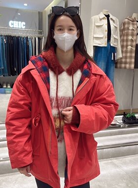 CHIC小众设计师品牌新款节日氛围连帽拼格子红色鸭绒羽绒服外套