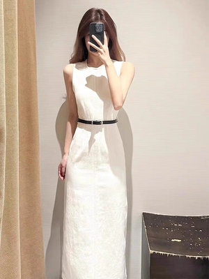 2025夏季女装气质腰带后开衩休闲连衣裙UWG850121