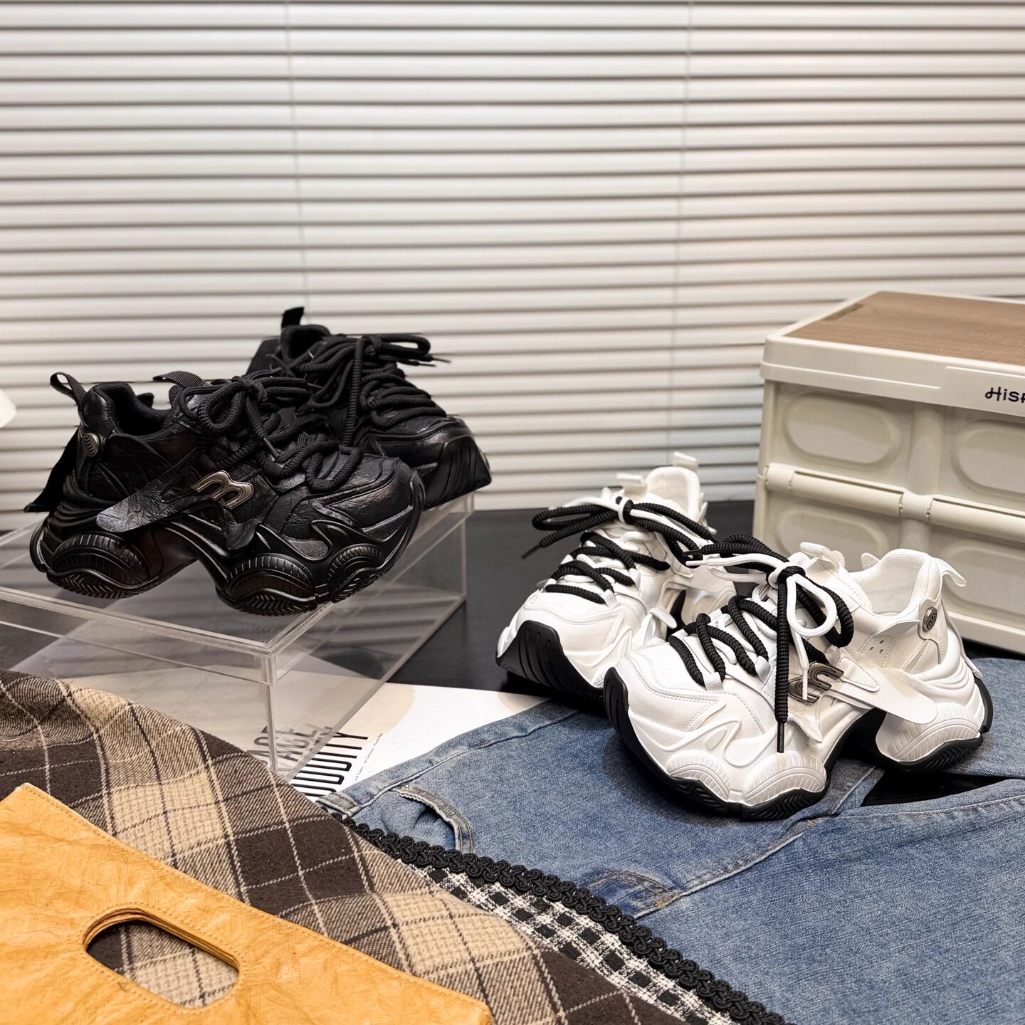 日本OFFCAT真皮做旧黑白撞色老爹鞋女2026春款运动休闲鞋跑步鞋潮